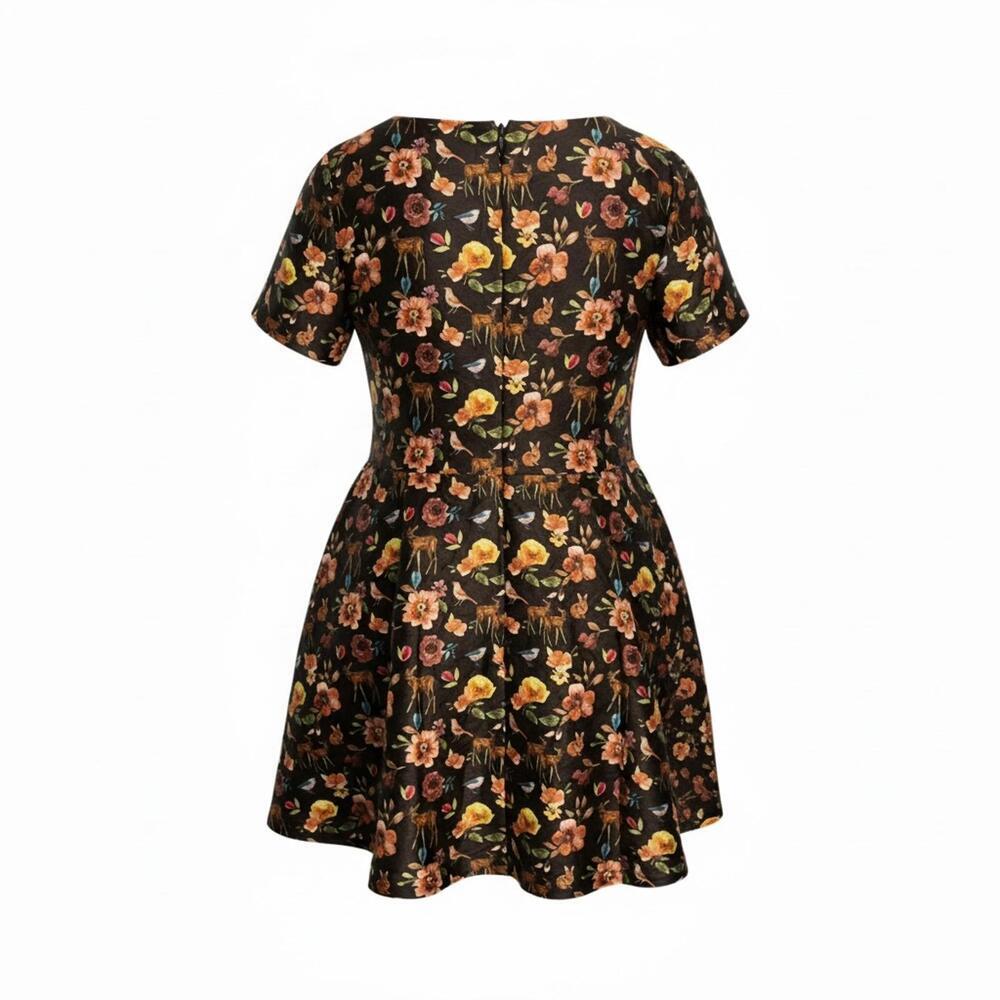 Whimsical Forest Animal & Foliage Print, Swing Fit Dress, Size 26W - Picture 4 of 7